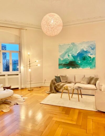 Moderne Kunst im Altbaucharme…